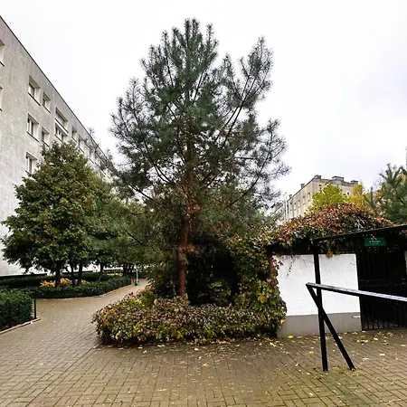 Metro & Old Town Praga Wiosenna *